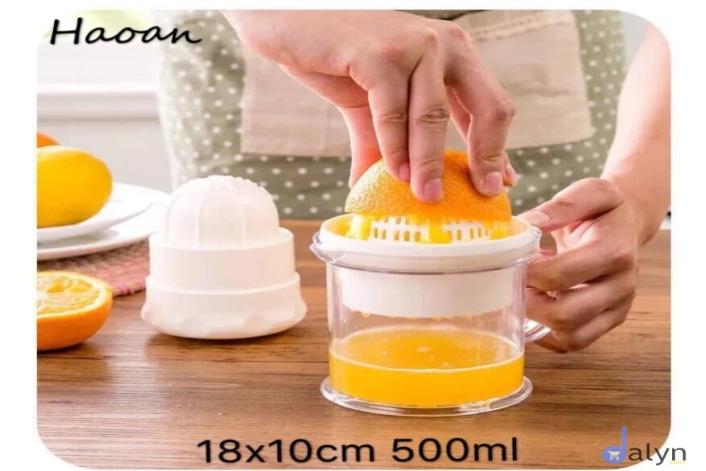 hand manual orange juice presser